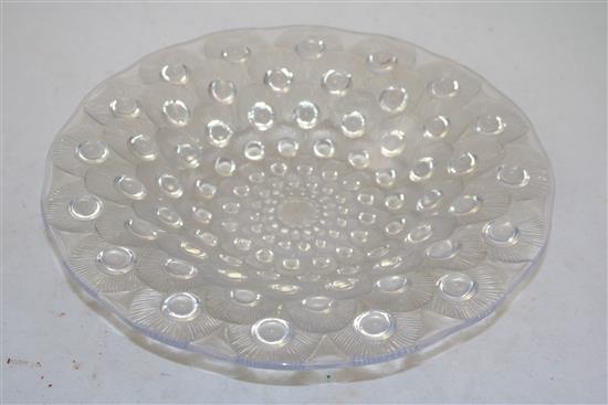 A René Lalique Plumes de Paon pattern opalescent glass dish, diameter 30.5cm